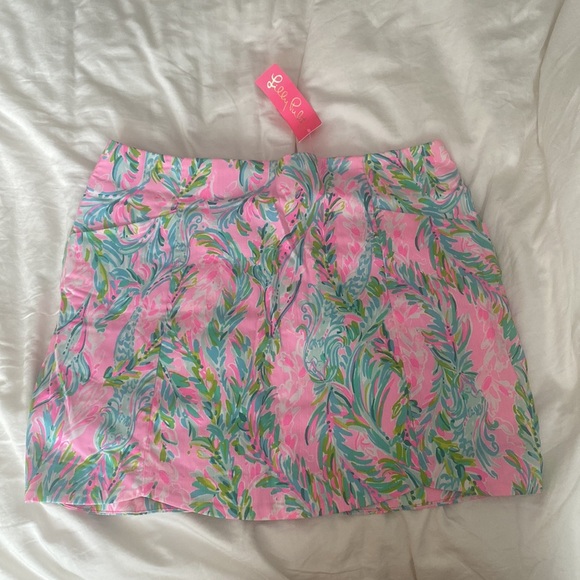 Lilly Pulitzer Becki Skort in Unicorn of the Sea - Picture 4 of 8